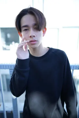 ミディアム カラー パーマ ヘアアレンジ メンズ キッズ ネイル マツエク・マツパ premier modelsのヘアスタイル