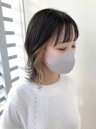 ミディアム カラー 韓国🇰🇷レイヤー 映える顔周り🩷のヘアスタイル