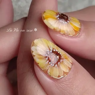 ネイル ラヴィアン ローズのネイルデザイン