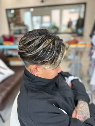 ショート メンズ 本間 颯太のヘアスタイル