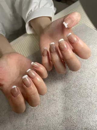 ネイル Fumi ポップ/ナチュラルのネイルデザイン