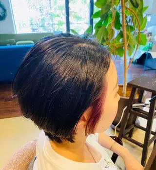 ショート カラー bissflare 三津橋のヘアスタイル
