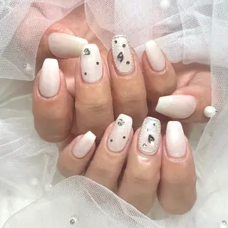 ネイル Babel所属・Babel【バベル】 🩶名古路結菜のネイルデザイン