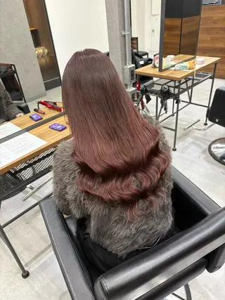SAKI🫧透明感 カラー&エクステのヘアスタイル