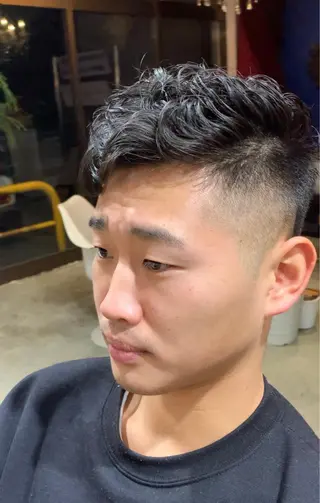 ショート パーマ 宮嶋 勇輔のヘアスタイル