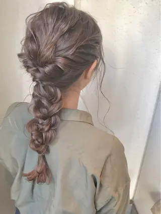 ロング 鈴木 奈波のヘアスタイル