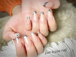 ネイル Yakko pas á pasのネイルデザイン