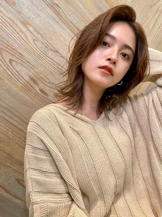 ミディアム カラー 中津No.1髪質改善 店長✨透ける暗髪のヘアスタイル