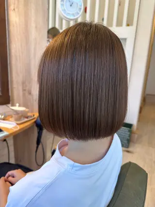 ミディアム Lita third所属・高橋 映梨奈のヘアスタイル