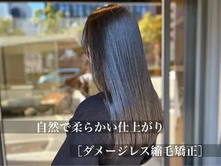 セミロング 東 友貴のヘアスタイル