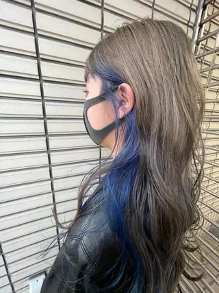 ミディアム カラー NINE+/代表 ブリーチ特化型サロンのヘアスタイル