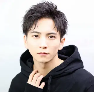 メンズ men’s Lapis 栄店所属・メンズヘア韓国ヘア Takaのヘアスタイル