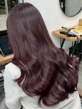 ロング ハイトーンヘアセット 🦋yuri🦋のヘアスタイル
