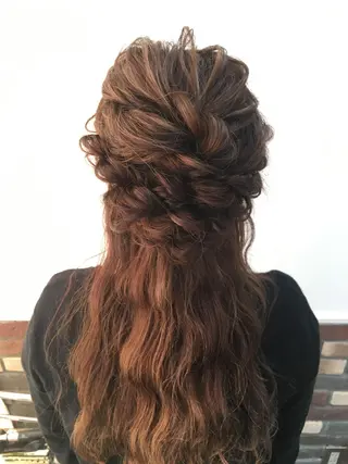 ロング カラー パーマ ヘアアレンジ 福元友梨 ディレクター✂️のヘアスタイル