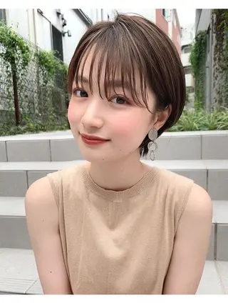 ショート カラー RIN／韓国ヘア レイヤーカットのヘアスタイル