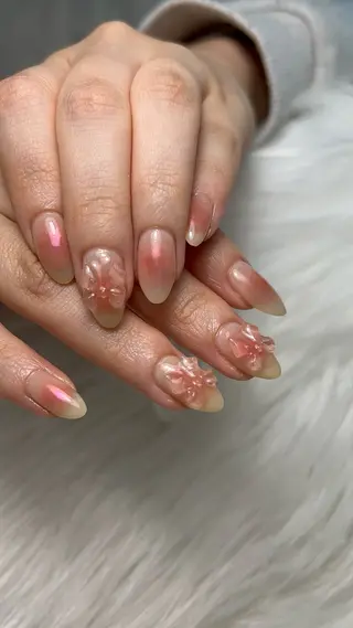 ネイル Blessed:N ブレストのネイルデザイン