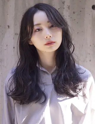 ロング カラー ヘアー.ネイル二刀流 misa🫧のヘアスタイル