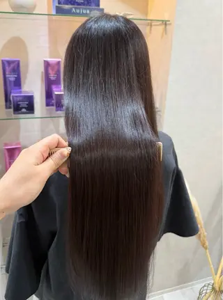 ロング ゆうな/艶髪/ 透明感カラーのヘアスタイル