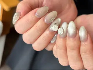 ネイル chem NAILSTUDIO所属・chem くりたももこのネイルデザイン