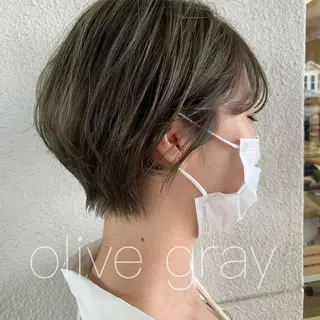 ショート 透明感カラー 金村真子のヘアスタイル