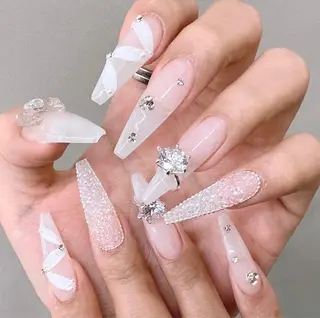 ネイル Amee Nailsalonのネイルデザイン