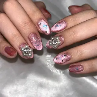 ネイル 足立 莉奈のネイルデザイン