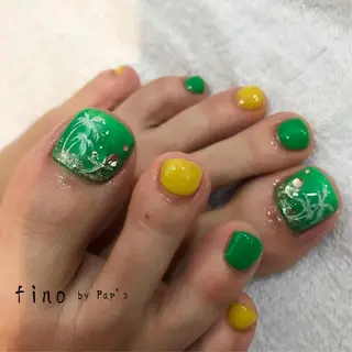 ネイル fino by Pap's所属・西畠 真由美のネイルデザイン