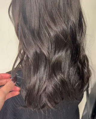 ミディアム ハイトーン/ネイル カナコ🫧のヘアスタイル