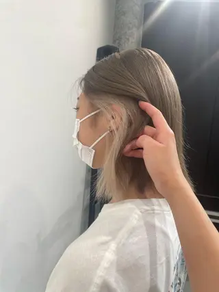 カラー Natsumi .のヘアスタイル