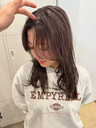 セミロング カラー kakeru パーマ特化美容師のヘアスタイル