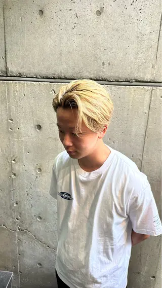 カラー メンズ 五十嵐 圭音のヘアスタイル