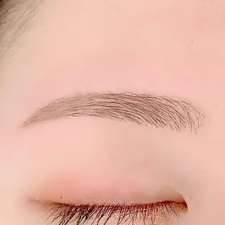 マツエク・マツパ アイブロウ BellFlower Aki（眉・まつげ）のマツエク・マツパデザイン