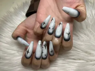 ネイル SOARE🤍 🤍のネイルデザイン