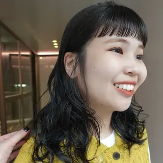 セミロング カラー ヘアアレンジ 🌐サトウ リョウ🌐のヘアスタイル