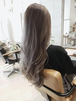 カラー ロング 尾野 恭平のヘアスタイル