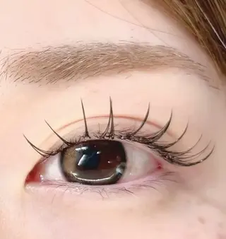 マツエク・マツパ SARINA ROCCO3rdのヘアスタイル
