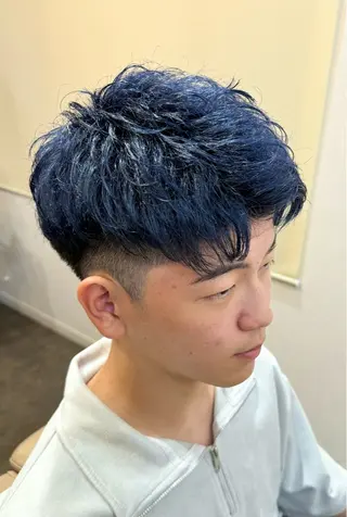 カラー メンズ Salon de Qualia(サロンドクオリア)所属・杉下　涼/ハイトーン /髪質改善/パーマのヘアスタイル