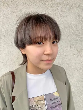 ショート カラー アブアイ所属・艶髪・酸性ストレート フリツのヘアスタイル