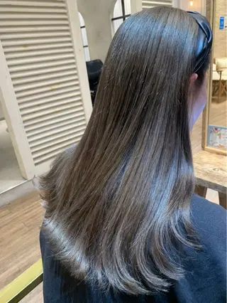 ロング カラー Hair's RooMのヘアスタイル