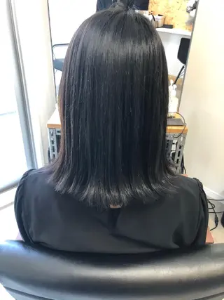 ミディアム カラー OFF YUYAのヘアスタイル