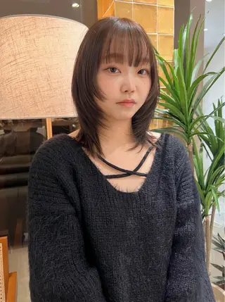 ミディアム カラー レイヤー/ 透明感SHIMAのヘアスタイル