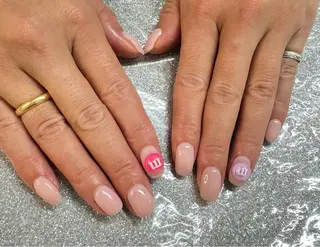 ネイル VIERU 🌈🎀💖のネイルデザイン