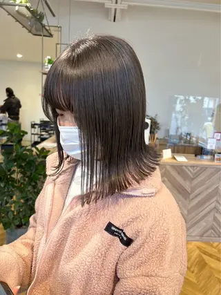 ミディアム カラー 髙木 友菜のヘアスタイル