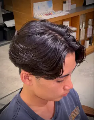 ミディアム メンズ StueW.所属・三木 誉之尊のヘアスタイル