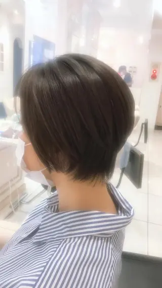 ショート 艶髪✨髪質改善カラー 楠本浩子のヘアスタイル