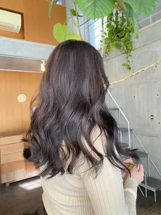 ロング カラー パーマ ヘアアレンジ メンズ キッズ ネイル マツエク・マツパ モリモト サナのヘアスタイル