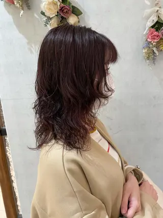 ロング カラー パーマ 🩵ANELA東口 齋藤琴音💚のマツエク・マツパデザイン