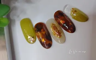 ネイル ラヴィアン ローズのネイルデザイン