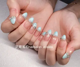 ネイル R inのネイルデザイン