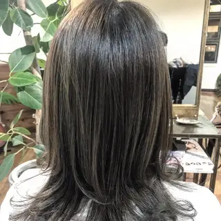 セミロング カラー 大嶋 宏隆のヘアスタイル